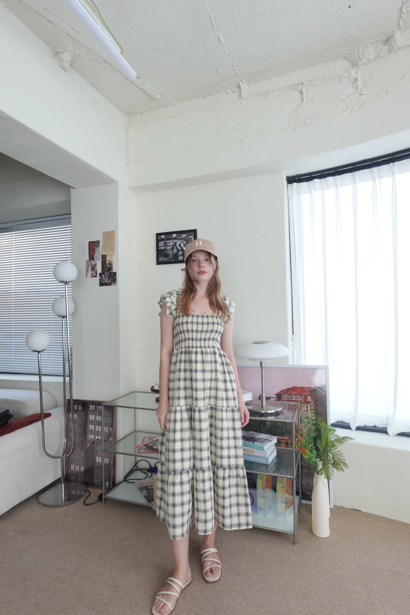Check Long One-piece – unsually