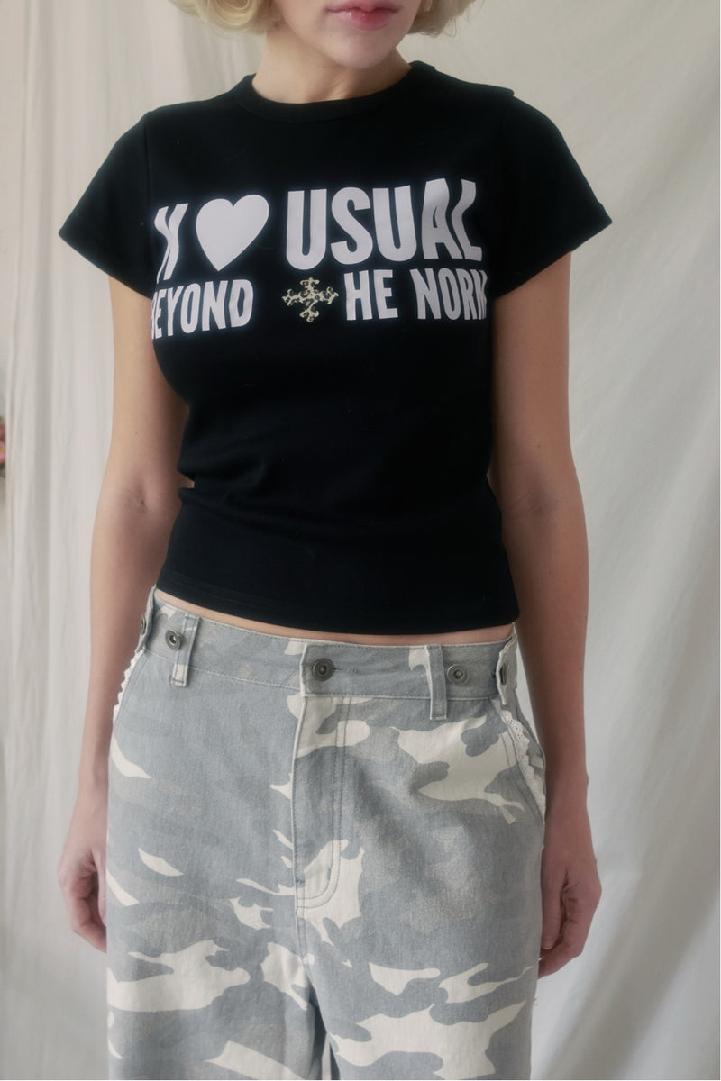 Mini Logo Tee (black) – unsually
