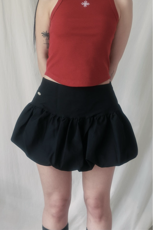 Balloon Mini Skirt (black) – unsually