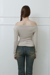 Mellow Off-Shoulder Top -beige