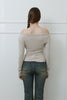 Mellow Off-Shoulder Top -beige